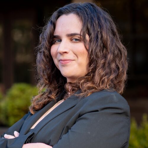 Headshot of Molly Gordon