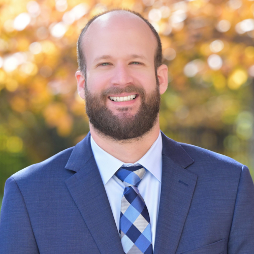 Headshot of Niko Radovic